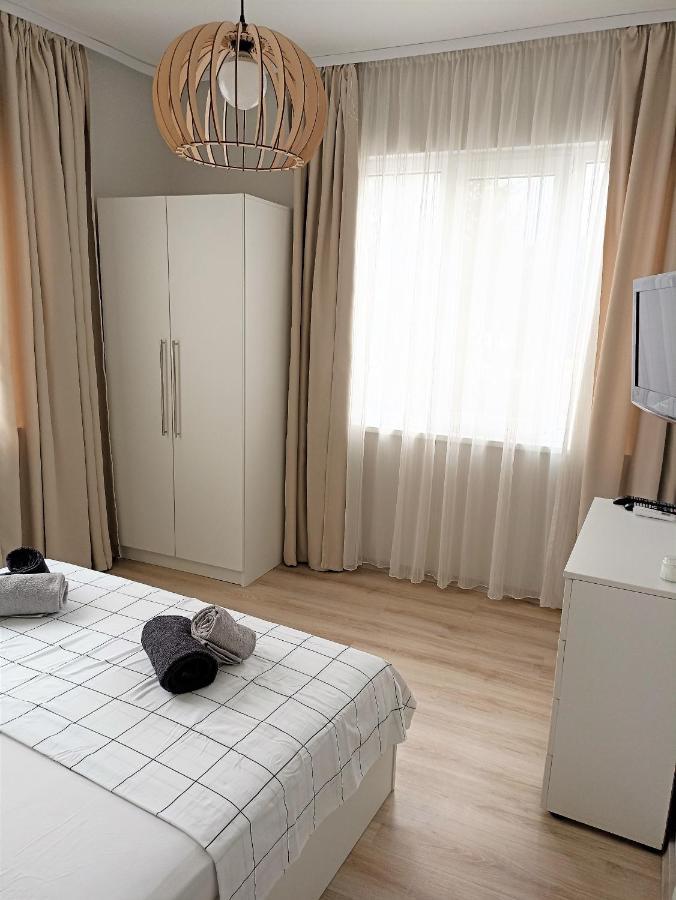 Apartment Sea Holidays Burgas City Eksteriør billede